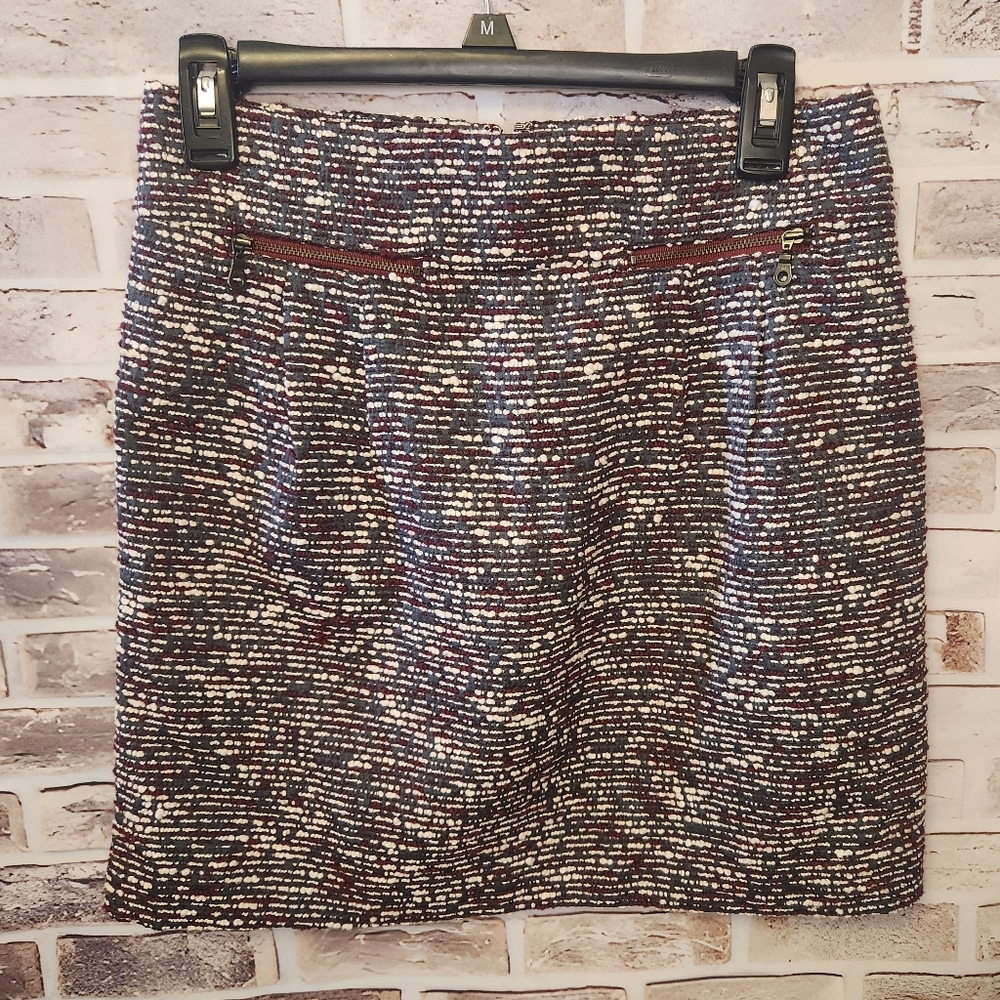 LOFT Tweed Zipper Mini Skirt Gray Maroon Size 2 NWT (D12)
